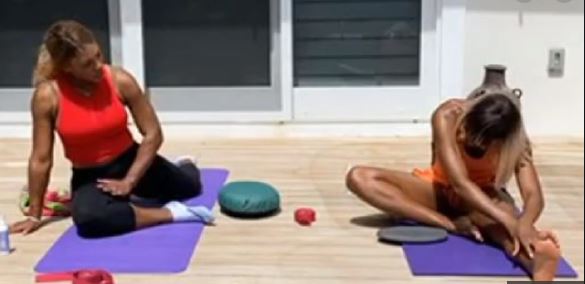 ¡Un lujo! Serena y Venus Williams enseñan yoga por Instagram (Video)